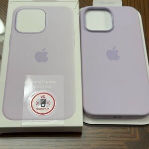 Apple iPhone 14 Pro Max Lavender Silicone Case